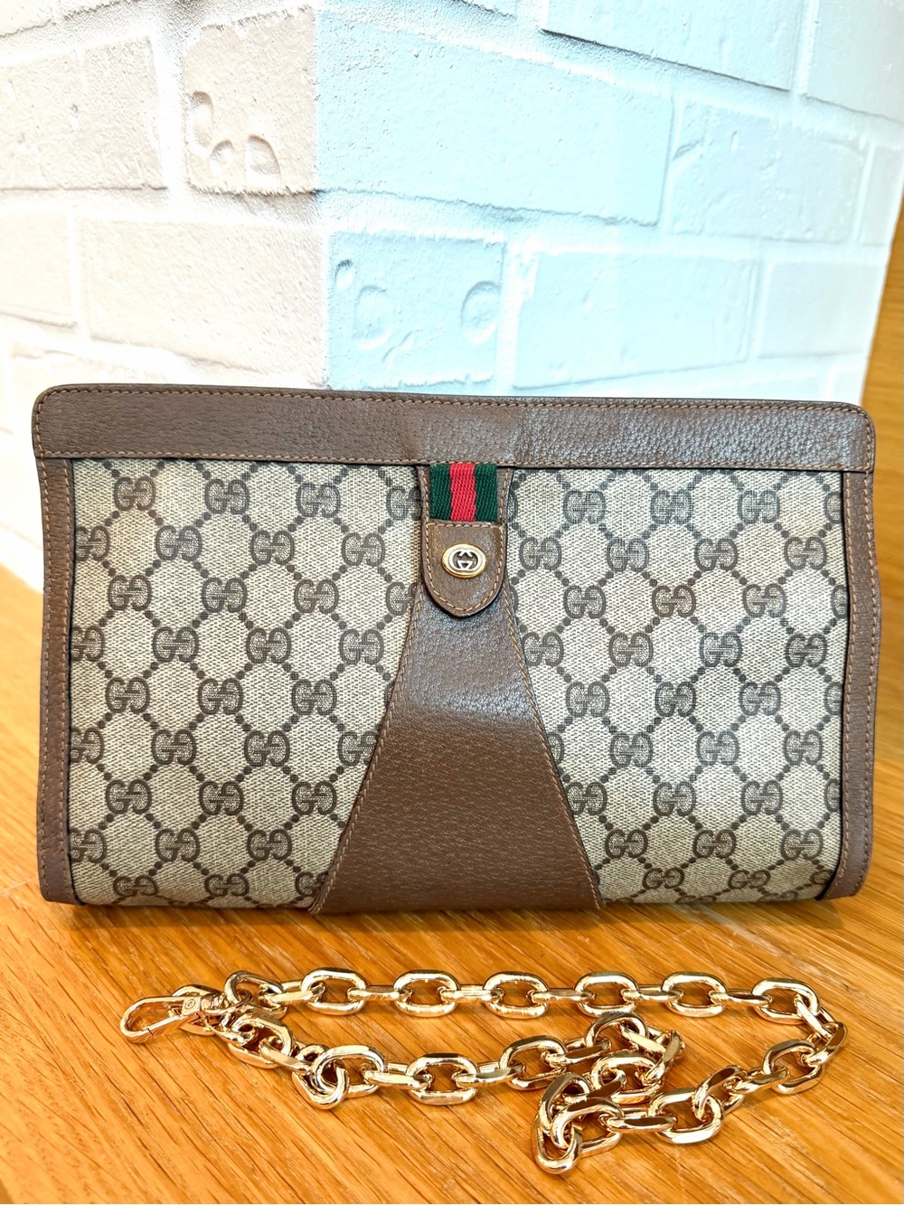 Gucci Authentic Vintage Monogram Sherry Line Clutch Bag